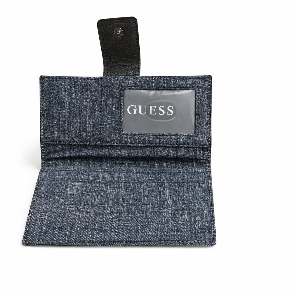 Guess Cardholder - Picture 3 of 5